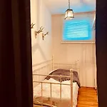 Frank Apartment *
